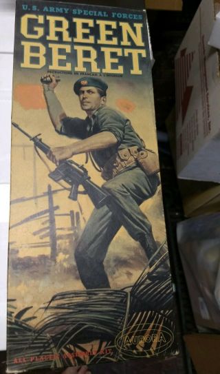 Vintage 1966 Aurora Green Beret Plastic Assembly Kit Box And Some Parts