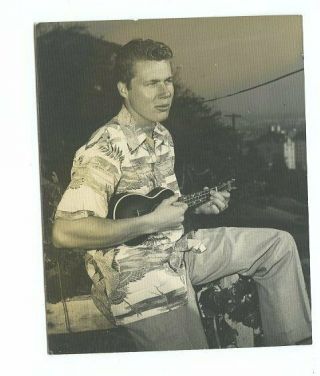 T677a Vintage 1950s Western Movie Star Actor Photo John Smith Playing A Ukelele