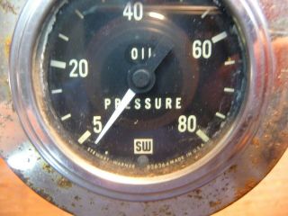 Vintage Sw Stewart Warner Oil Pressure Gauge W Mounting Brackets