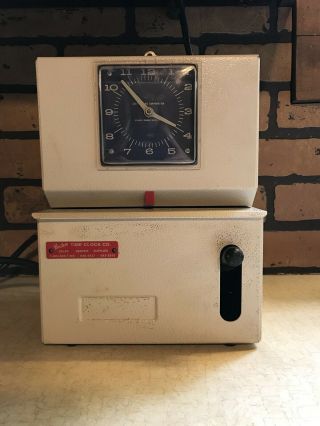 Vintage Lathem Heavy Duty Time Clock With Key