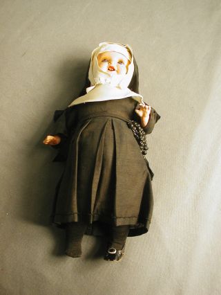 Vintage Nun Doll - Made In Germany - Hard Composite - Blue Glass Eyes - 61 Em