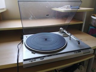 Technics Sl - D20 Direct Drive Automatic Turntable System With Av Cable,