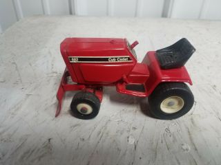 Vintage 1/16 Cub Cadet Red 682 Garden Tractor With Blade