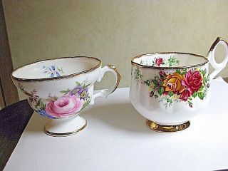 Set Of 2 Cups Vintage Royal Dover Bone China Tea Cups - England - Very Pretty