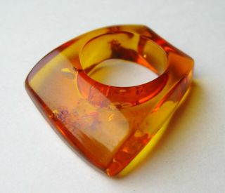 Big Vintage Baltic Honey Amber Mid Century Modernist Abstract Ring Sz 4.  5