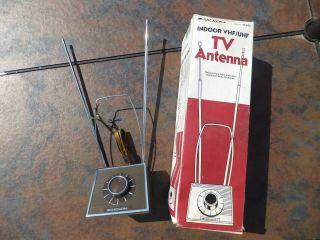Vintage Radio Shack Archer Adjustable Tv Antenna Rabbit Ears Uhf Vhf