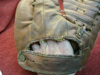 Wilson Vintage Leather Right Handed - 2 Finger - Ball Hawk - Baseball Mitt