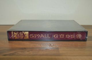 Small Gods - Discworld - Terry Pratchett - Folio Society 2016 (h4) /
