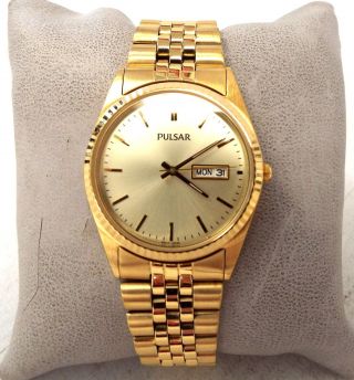 Vintage Pulsar Yellow Gold Tone Stainless Steel Quartz Wrist Watch Boxed - A07