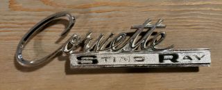 Vintage Chevrolet Corvette Sting Ray Car Badge 3797414
