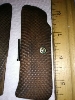 old checker pattern single screw 1911 wood grip? 4