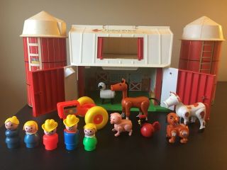 Vintage Fisher Price Farm Barn W/ People,  Children,  Animals,  Tractor And 2 Silos