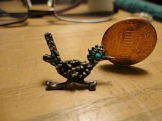 Vintage Navajo Sand Cast Sterling & Turquoise Road Runner Pin/Tie Tack Signed BL 2