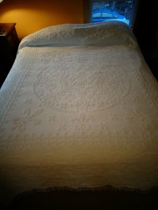Bates Vintage Bedspread Chenille Queen George Washington 97x104 Fringe Off White
