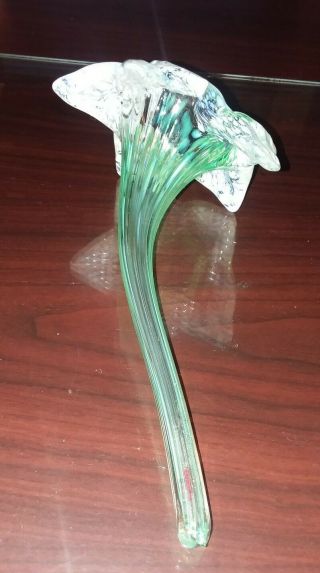 Vintage green Hand Blown Glass Trumpet Vase Lily Flower 9 1/2 