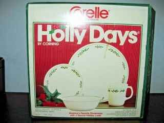 Vintage Corelle Holly Days Complete Set Box 16 Pc Set Service For 4 Christmas