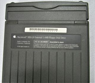 Apple Macintosh HDI - 20 External Floppy Disk Drive 1991 Vintage 1.  4 MB 4