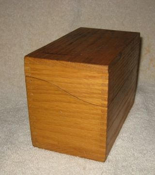 Vintage Dove Tailed Wood Recipe 3 X 5 Card Box W/ Dividers