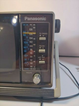 VINTAGE 70 ' s - 80s PANASONIC B/W PORTABLE TV - AM/FM RADIO - MODEL No.  TR - 5091P 3
