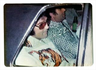 Elvis Presley Vintage Candid Photo 1 - Indianapolis,  In - October 5,  1974