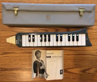 Vintage Hohner Melodica Piano 26 W/ Case Windward Musical Instrument