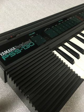 Vintage Yamaha Portasound Electric Keyboard PSS - 130 W/ AC Adaptor 2