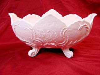 Vintage Shell Pink Milk Glass Oval Footed Bowl - Lombardi By Jeanette Glass