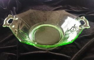 Vintage Green Vaseline Glass Uranium Bowl with Handls 4