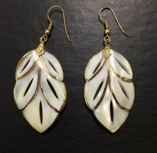 Vintage Mother Of Pearl Shell Filigree Leaf Gold Accent 2.  5 " Dangle Earring 1293