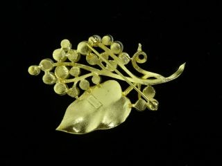 Vintage TRIFARI Crown Gold Tone Leaf With Faux White Pearl Brooch Pin 4