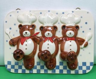 Wall Hook Vintage Bears In Chef Hats Ceramic Hanger Retro Three Hooks 9.  5 " X 7 "