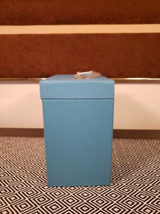 Vtg Retro 45rpm Record Holder Storage Box Case Powder Blue w/Lucite Handle EVC 3