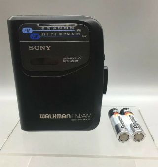 Vintage 80’s Sony Walkman Cassette Player Am / Fm Radio Model Wm - Fx111 - A21