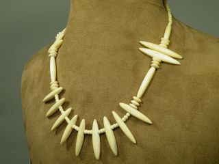 Vtg.  Handmade BOHO Natural Bone Tribal Necklace Bovine Primitive Bib Statement 4
