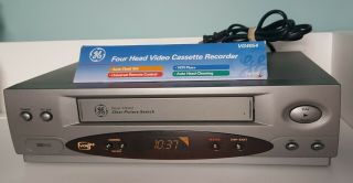 General Electric Vg4054 Vcr Vhs Player/recorder Great
