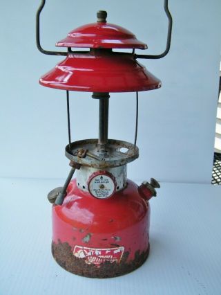 Vintage Coleman Red Lantern Model 200a