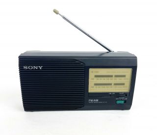 Vintage Sony Fm/am 2 Band Radio Model Icf - 24 2 Way Power Portable Table Top