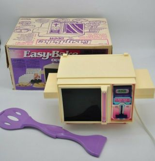 Vintage Easy Bake Oven 1990 Model No 15860 Utensil Cookbook