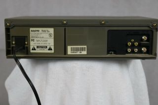 Sanyo 4 - Head VCR VHS Player Recorder VWM - 380 - No Remote - 7