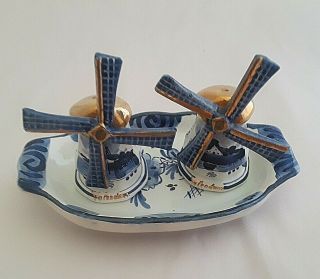 Vintage Blue Delfts Volendam Windmill Salt Pepper Shakers Holland Souvenir Tray
