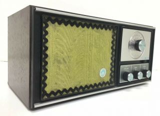Vintage KLH Model Twenty One 21 AM/FM Table Radio Walnut Cabinet 6