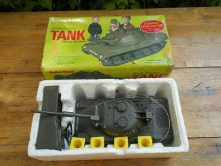 Vintage Radio Shack Rc Radio Controlled Us Army Tank W/original Box 60 - 3009