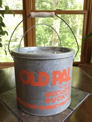 Vintage Old Pal Woodstream Metal Floating Minnow Bait Bucket Fishing 22g10