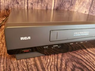RCA VR501A VCR 4 Head VHS Player w/Remote & AV Cables 2