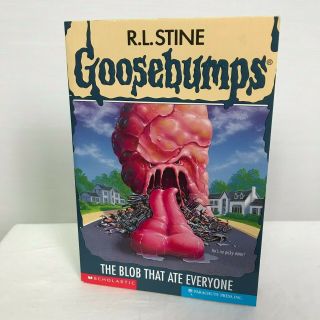 Vintage R.  L.  Stine Goosebumps The Blob That Ate Everyone Paperback Book 1997