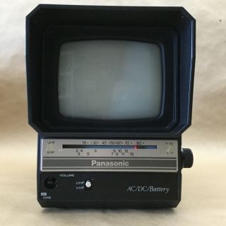 Vintage Panasonic Portable TV Model TR - 5040P UHF - VHF Made In Japan 1981 3