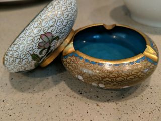 Vtg Chinese Brass Cloisonné Enamel Brass Ashtrays (2) Blue,  White Gold,  Floral