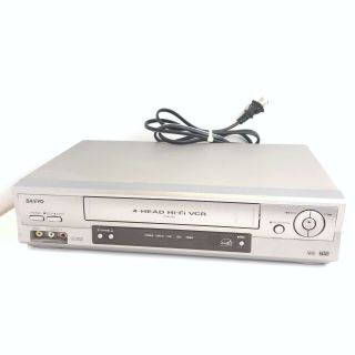 Sanyo Vwm - 900 Vhs Vcr 4 - Head Hi - Fi Video Cassette Recorder And