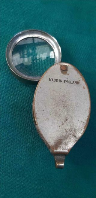 Vintage Pocket Magnifying Glass with Built in Compass made of Chrome on Brass 3