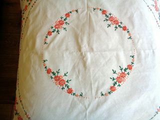 Vintage Tablecloth Hand Embroidered with Circles of Flowers White 48 